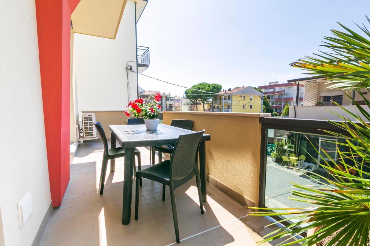 Residence Hotel Le Stelle Rimini Exterior photo